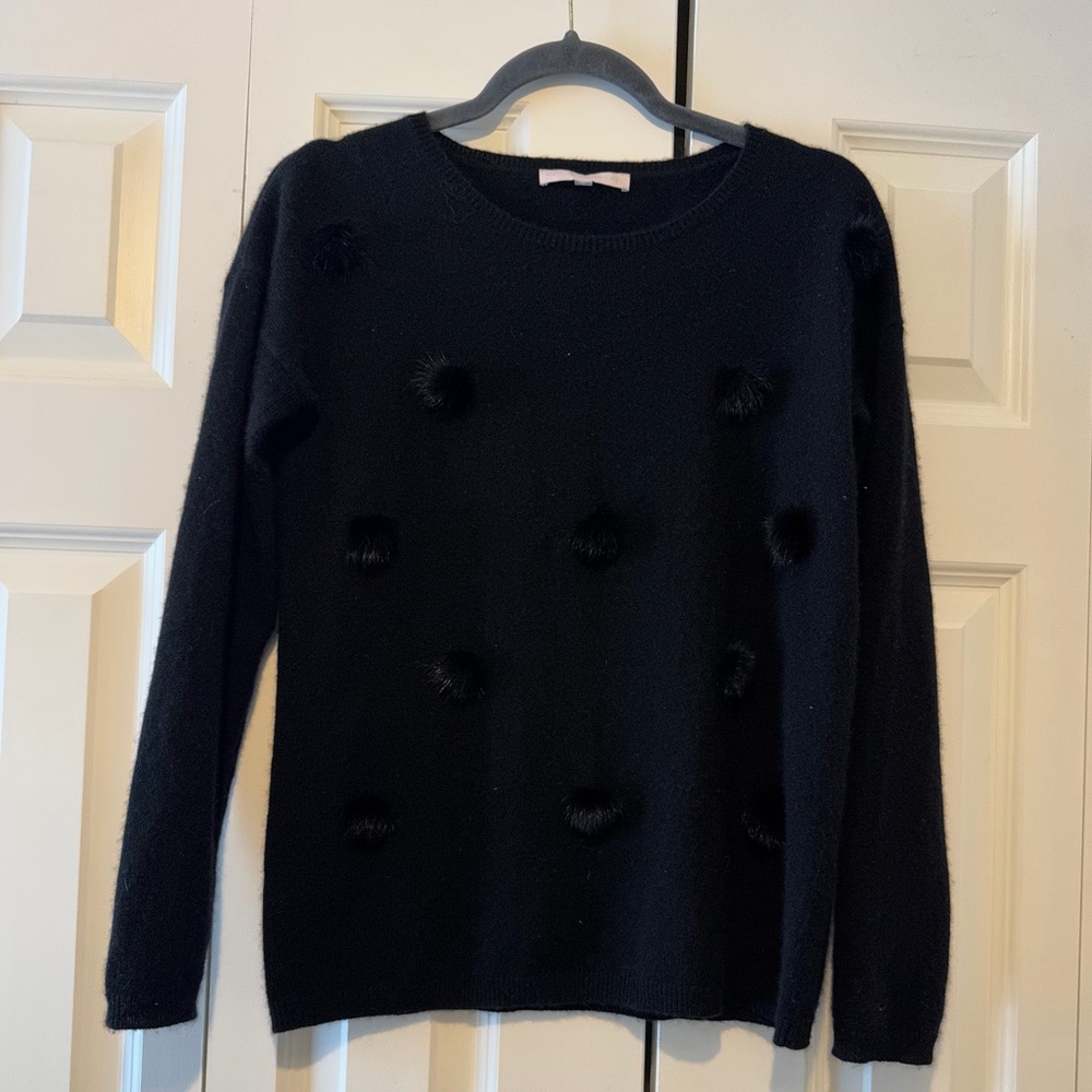 The Cashmere Project Medium Black
Mink Fur Pom Pom Sweater